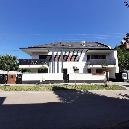 Judona Hajduszoboszlo Exterior foto
